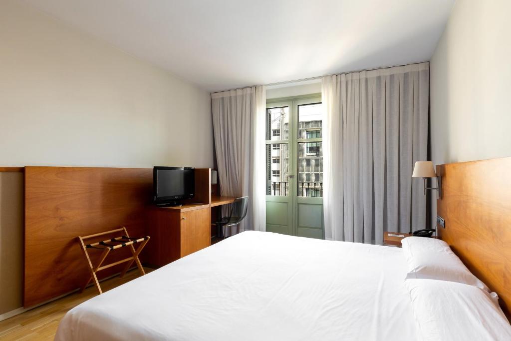 Hotel Onix Rambla — Hotel rooms in Barcelona, Catalonia