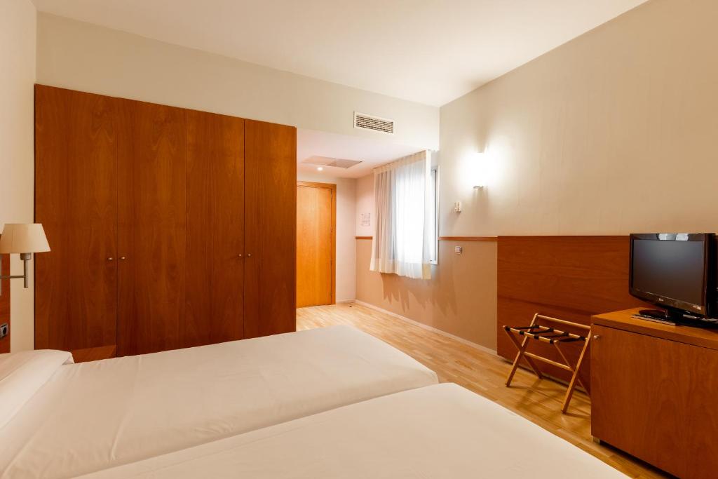 Hotel Onix Rambla — Hotel rooms in Barcelona, Catalonia