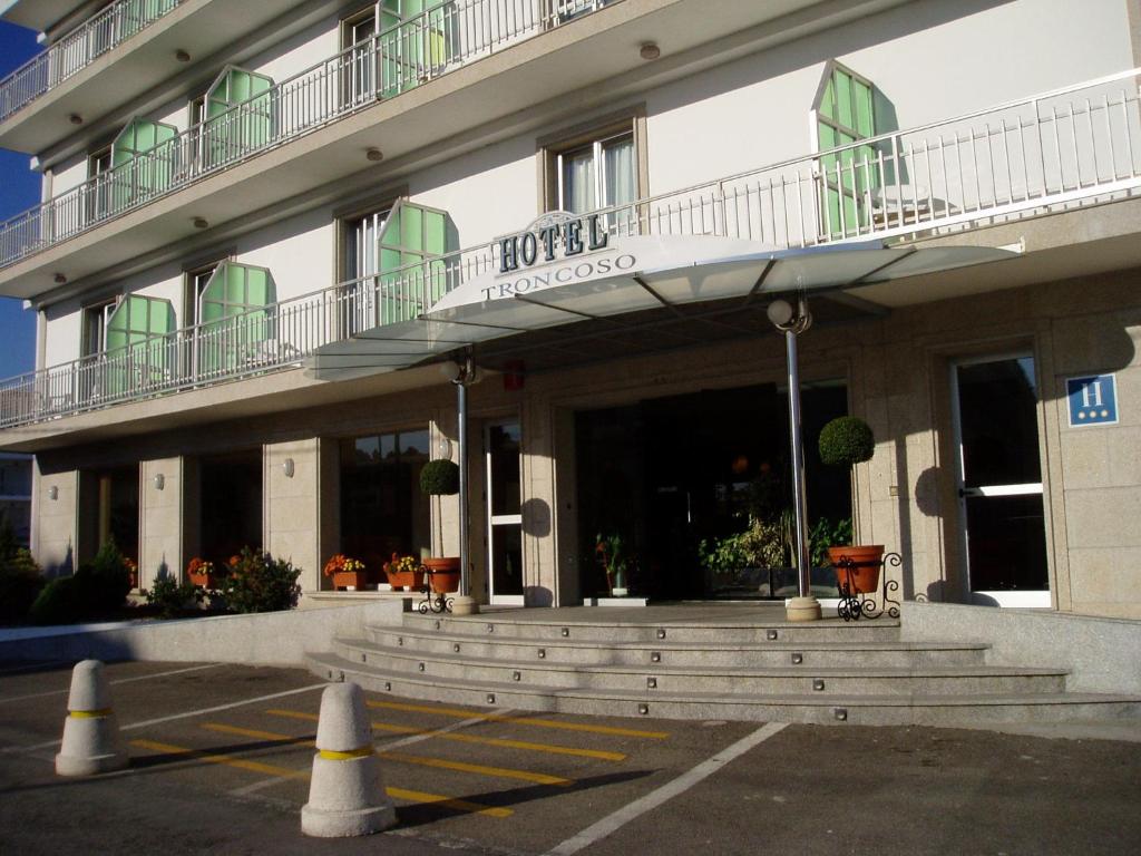 Hotel Troncoso - 4