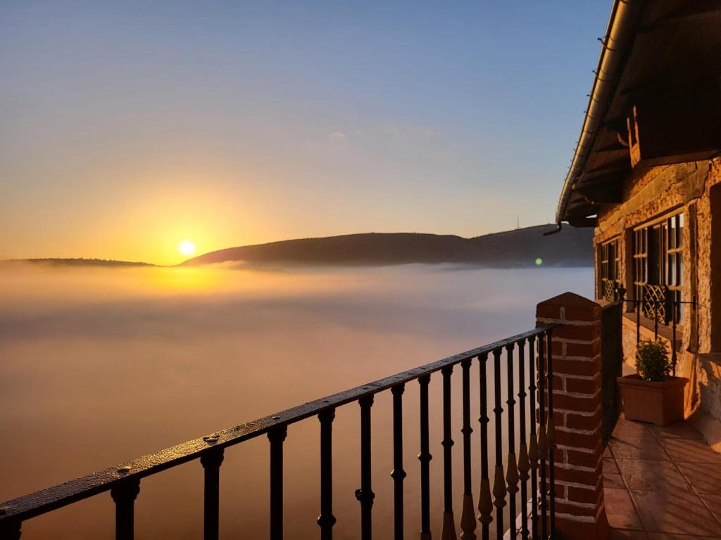 Hotel Leonor Miron photo
