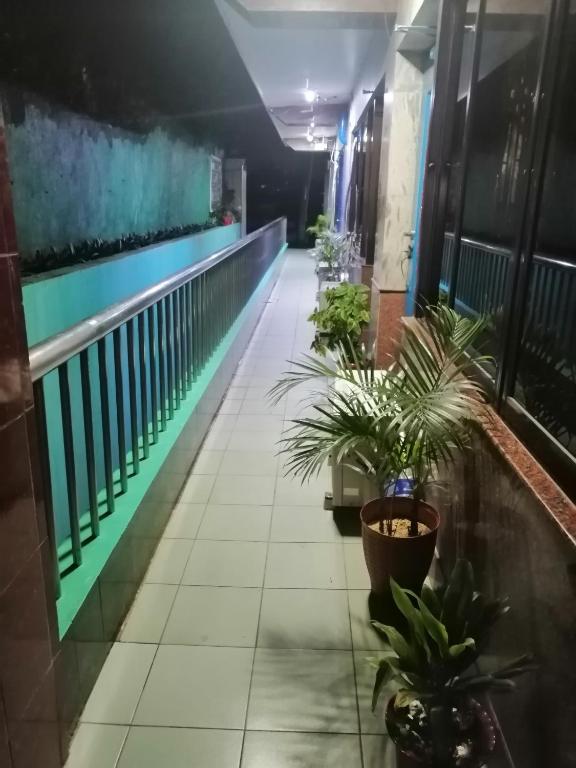 Sang Yoo Mountain View Tagaytay Hotel - Taal Lake View photo