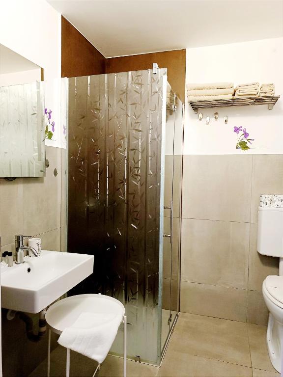 Stanza Con Bagno Privato Orvieto Centro Storico, Aria Condizionata NETFLIX Vicino al Pozzo della Cava-Affittacamere "Carvajal Rooms" - 3