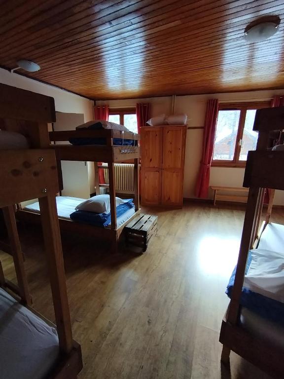 Les Arolles - Gîte d'étape et de séjour - 4