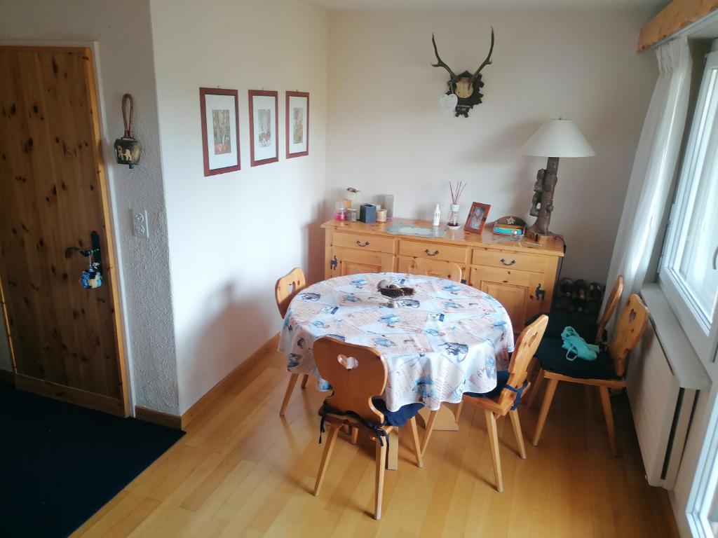 Apartment in Crans Montana Town Centre Mountain View - 3