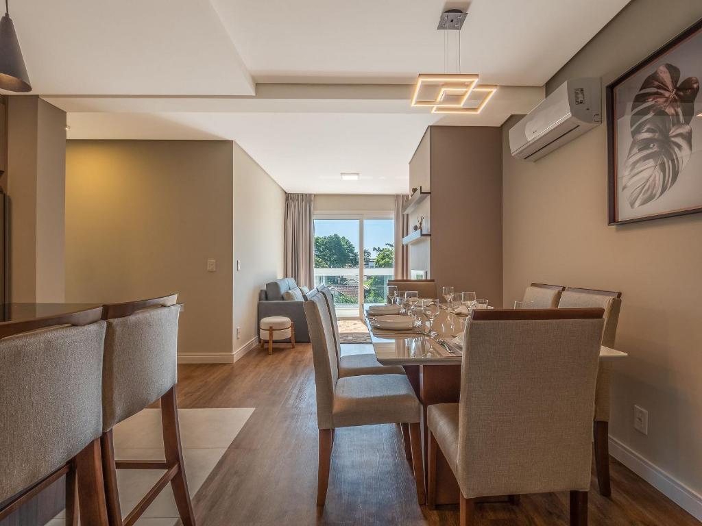 Delle Alpi 409 B - Ao lado da Roda-Gigante, Canela