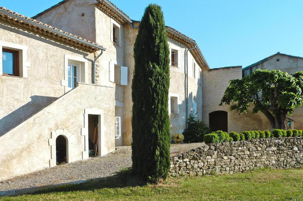 Relaxing Home Near Pool in Malaucène - 2