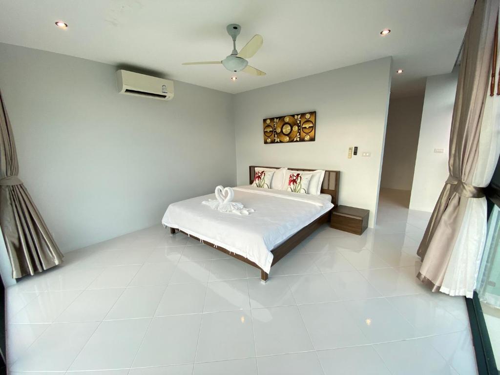 360 Degree Kamala Seaview Villa photo