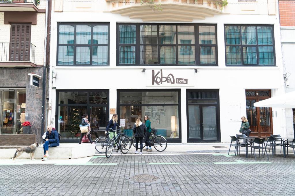 Koba Hostel — Hotel in San Sebastian