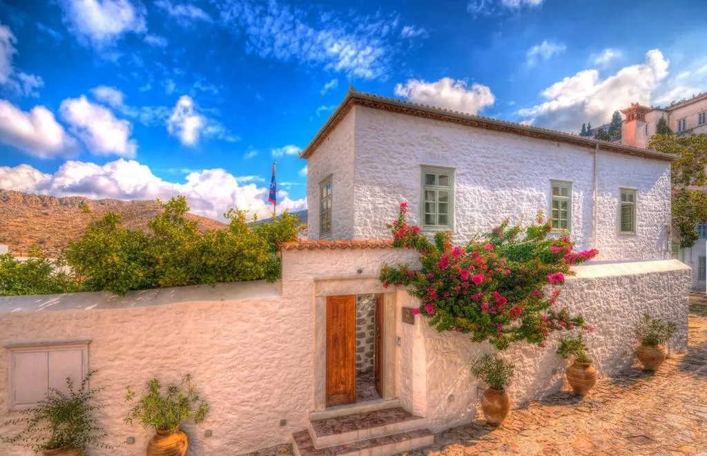 Cotommatae Hydra 1810, hotel in Hydra