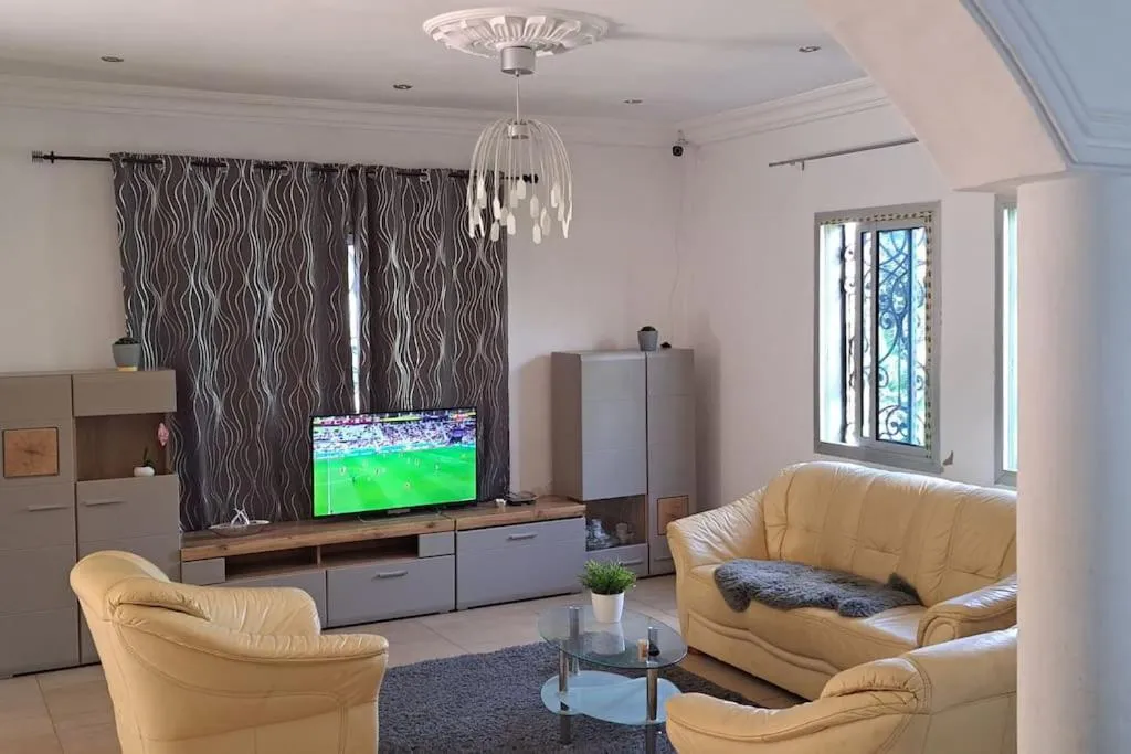 Villa Valentine，位于Bana的酒店