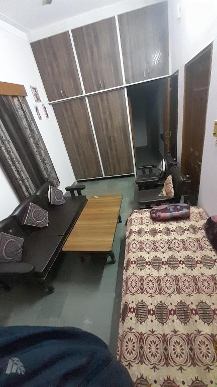 A Luxury Villa Homestay with private kitchen By Premier Hotels photo