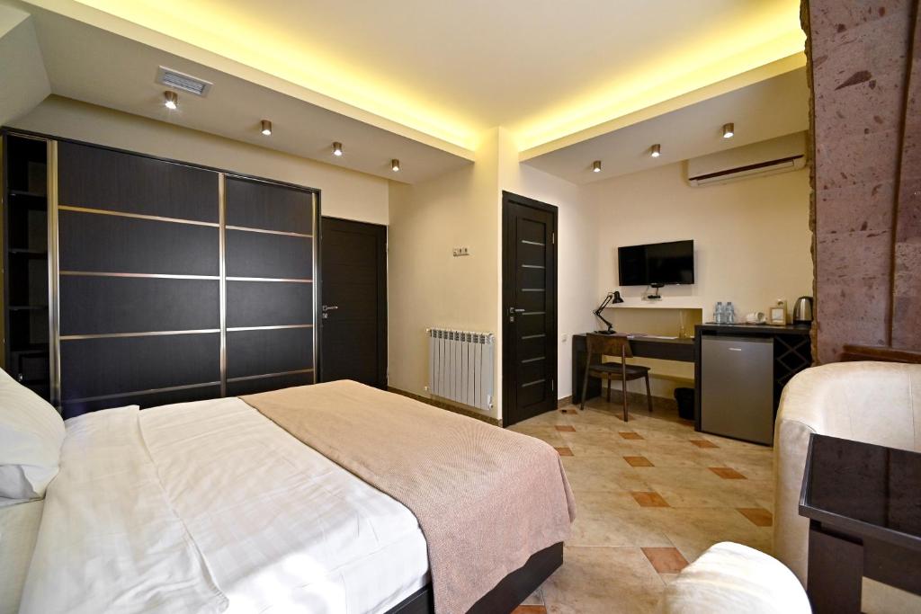 Skyline Hotel Yerevan