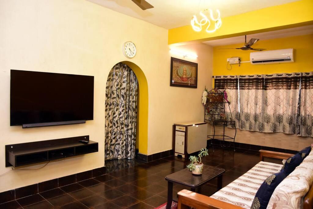 Apartments for Rent in Bambolim, India price from 24 of Hotels