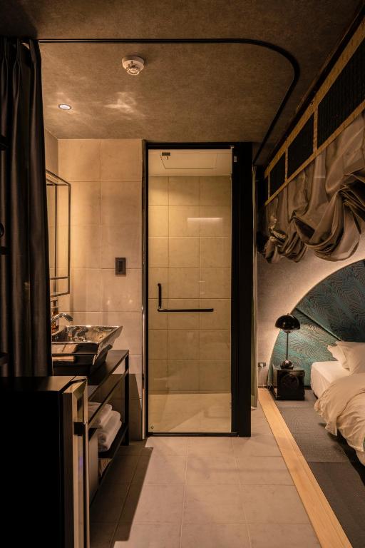 moire HOTEL YOSHIWARA photo