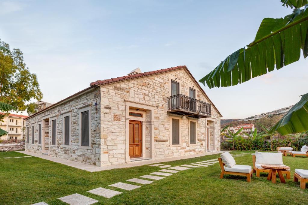 Navalia Hotel — Obiekt in Foca, Izmir