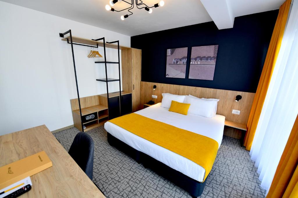 City Inn photo