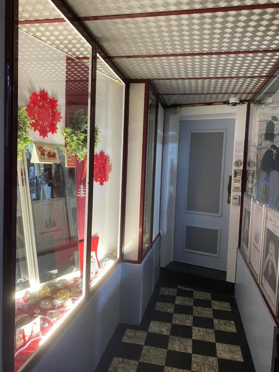 Ibiza Vibes Studio - Festive, Beach & Sun Atmosphere - Amazing location IN city center photo