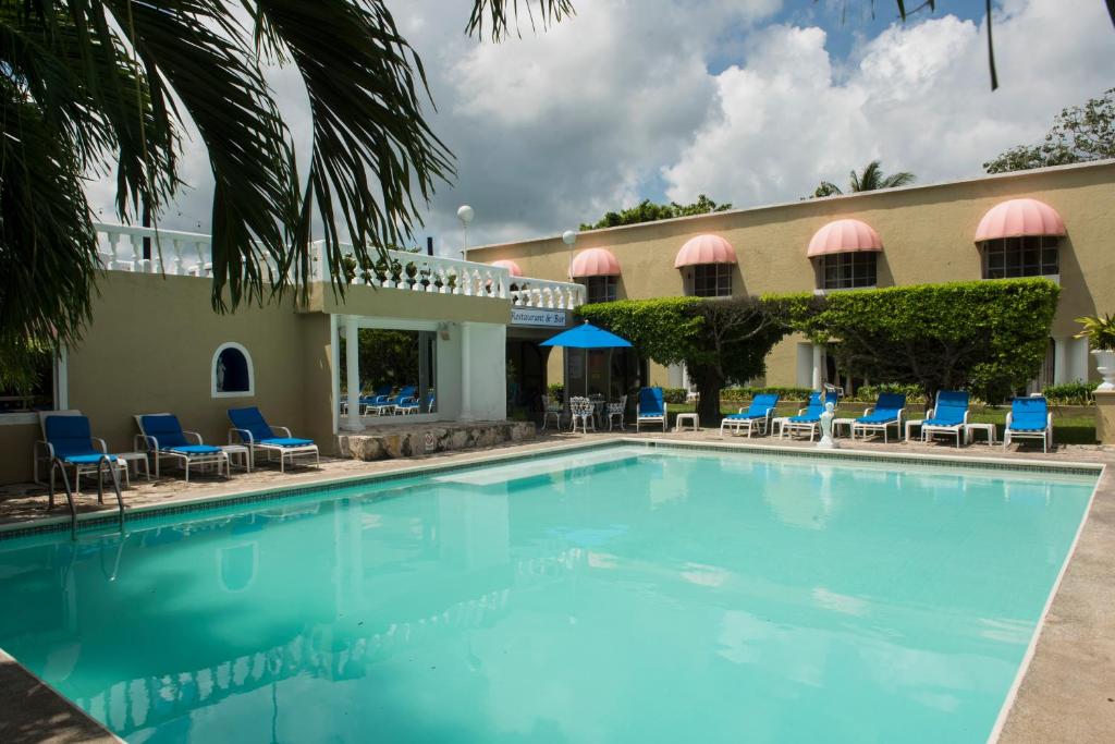 Villablanca Garden Beach Hotel - 4