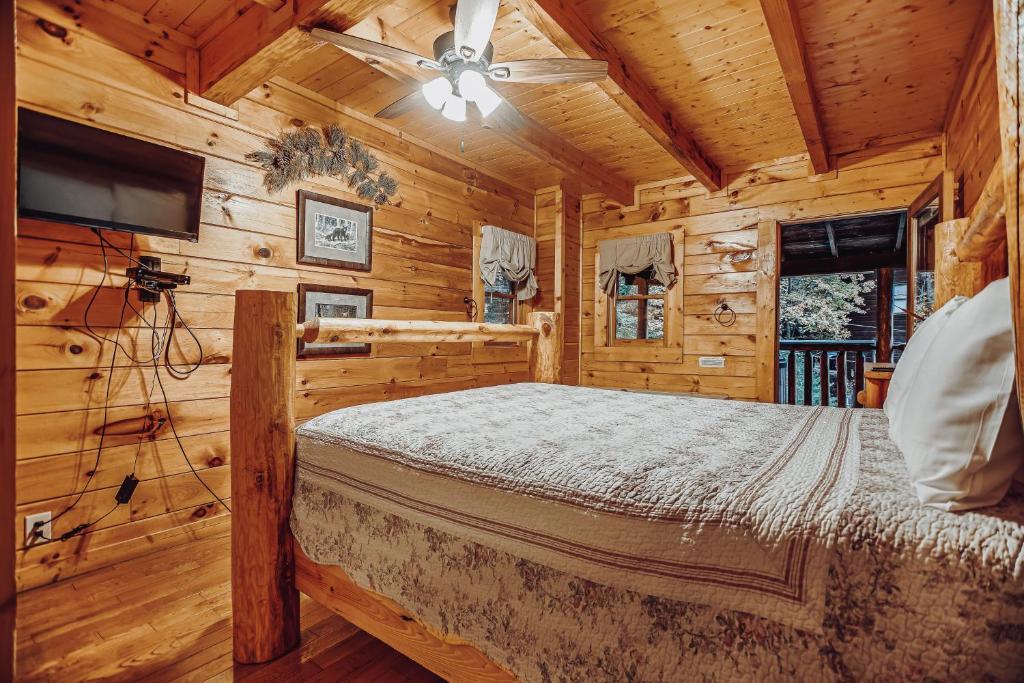 Sugar Bear Cabin photo