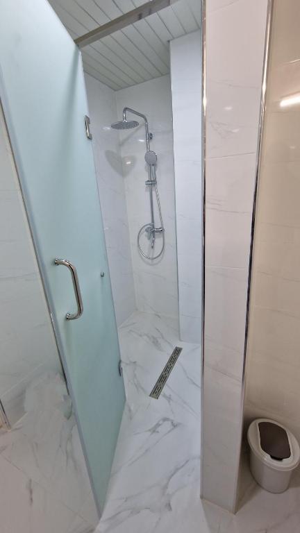 Uparthotel photo