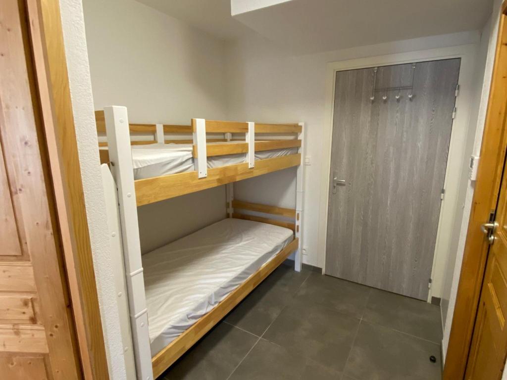 Appartement contemporain et lumineux avec parking, animaux admis - FR-1-693-84 - 3