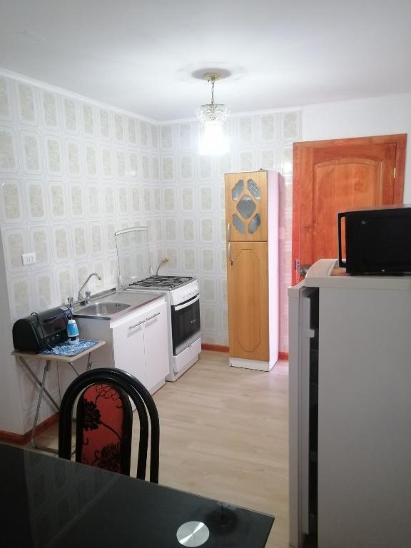 ARRIENDO CASA DUPLEX EN SEGUNDO PISO AMOBLADO FULL - 3
