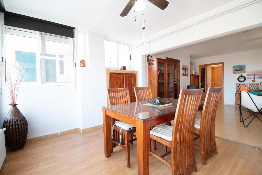 Global Vacacional, Apartamento con buenas vistas en Canet playa - 5