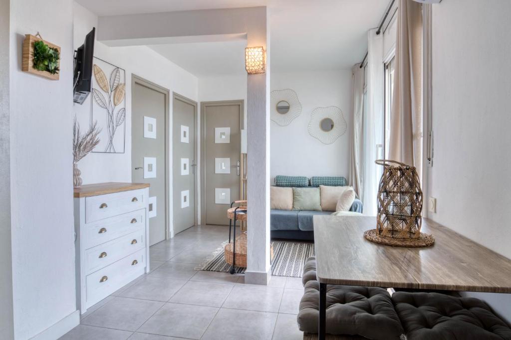 Derbi Apartament per 5 persones amb piscina comunitària a prop del Port d'Aro i de la platja - 1