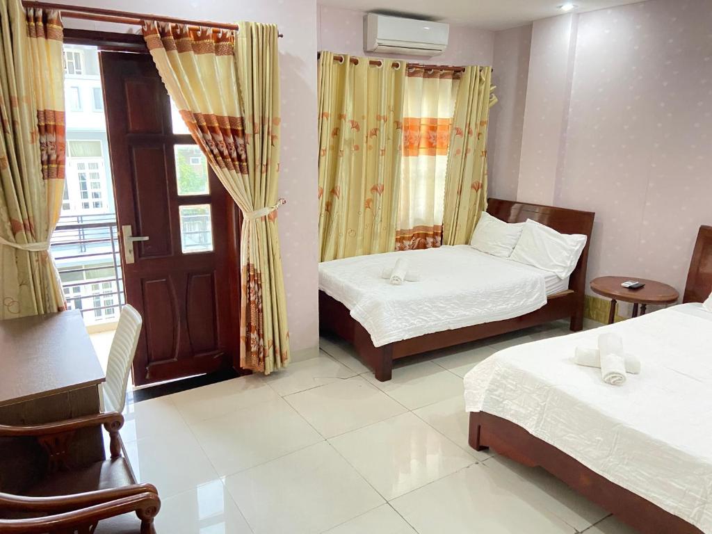 GIANNI HOTEL