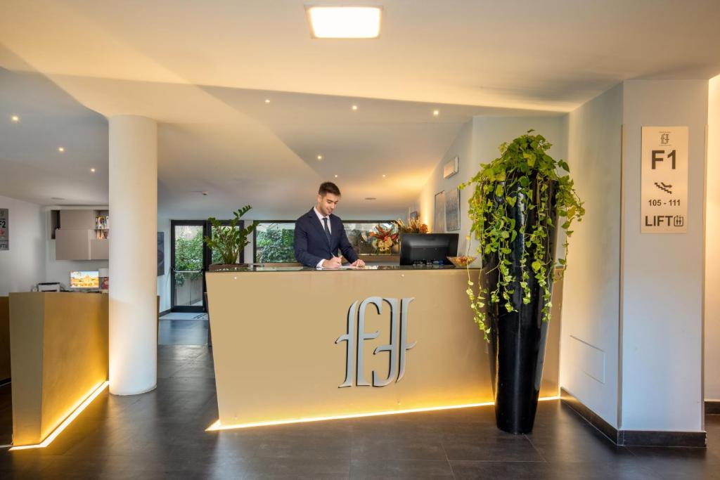 Fragrance Hotel St. Peter photo