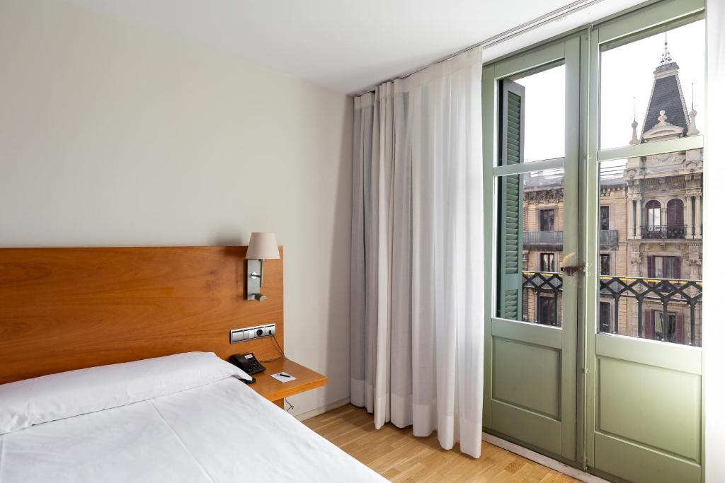 Hotel Onix Rambla — Hotel rooms in Barcelona, Catalonia