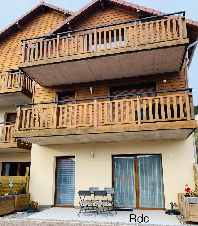 Les balcons de la haie griselle - 1