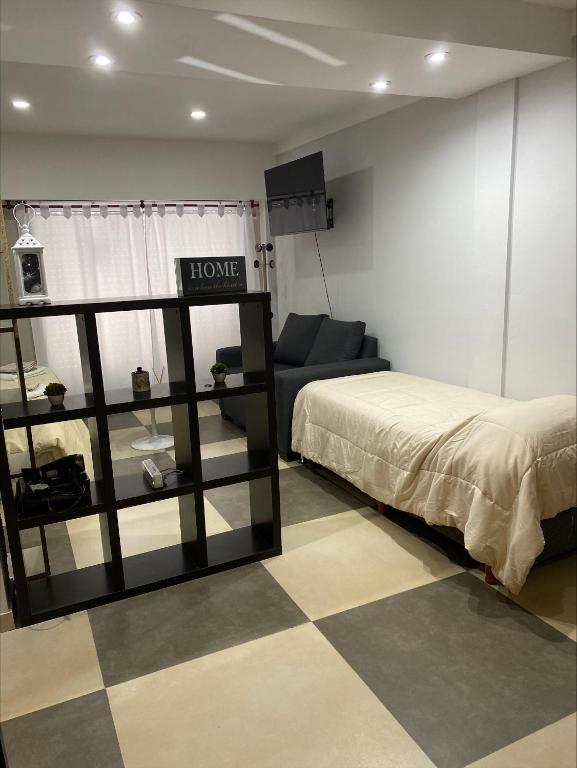 Depto en Monte Grande a 15 minutos del Aeropuerto 1 Zona Residencial — Hotel in Monte Grande (Buenos Aires)
