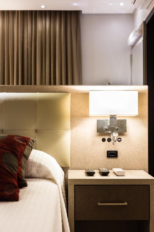 Premium Suite triple with 3 twin bed