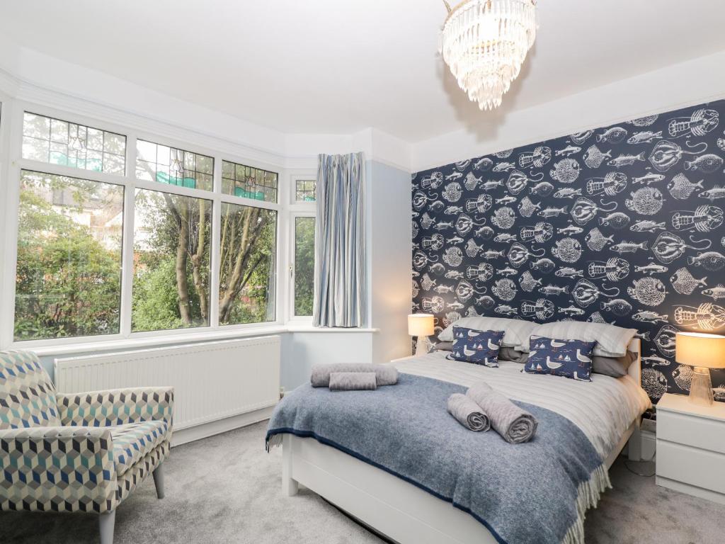 Molly's Place Bournemouth - photo 2