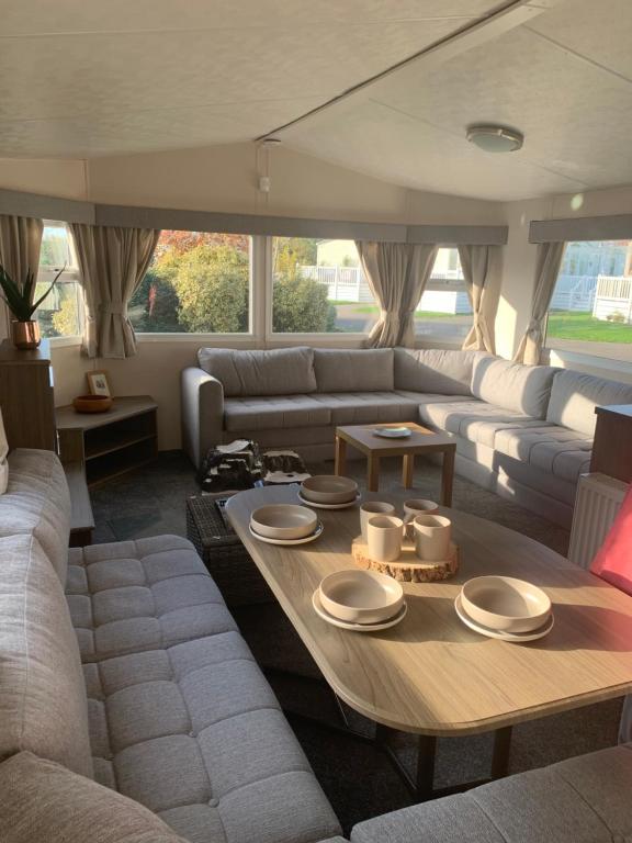 ParkDean Cherry tree holiday park Burgh castle, Belton