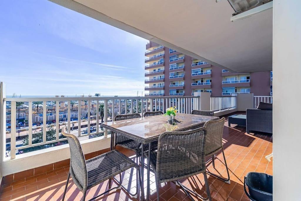 83-Beachfront Apartment, Fuengirola - 3