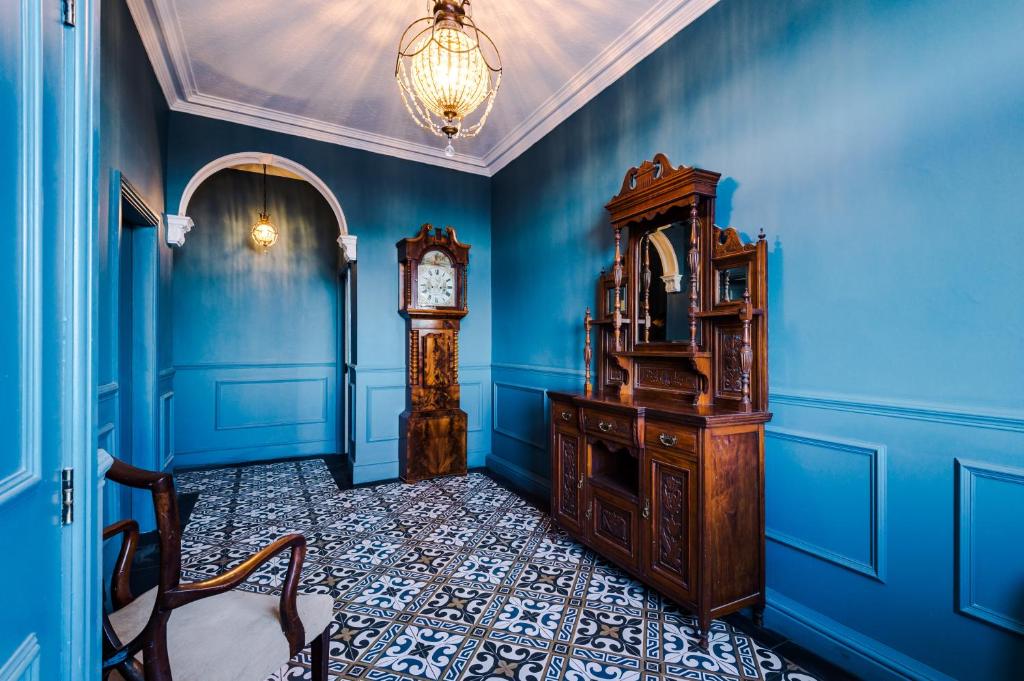 Russell Court by Orenda-Luxe, Llandudno photo 6