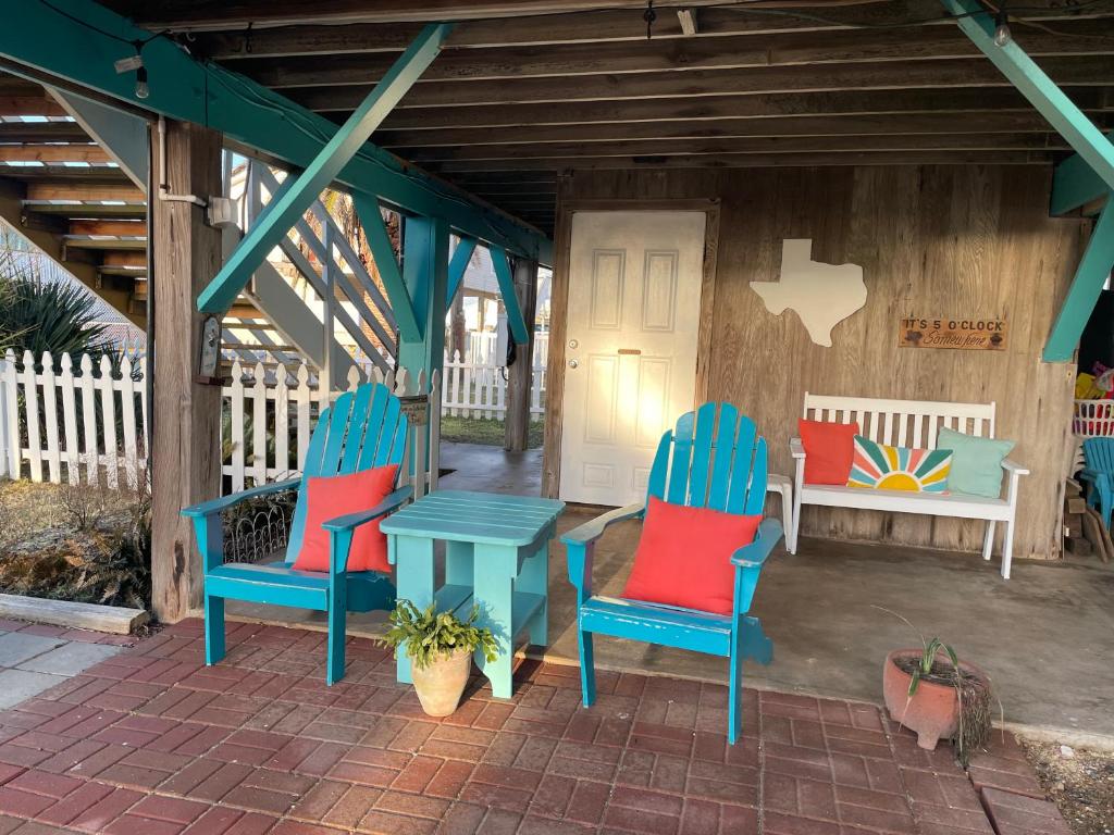 Sea Esta - Lil' costal cottage, Galveston