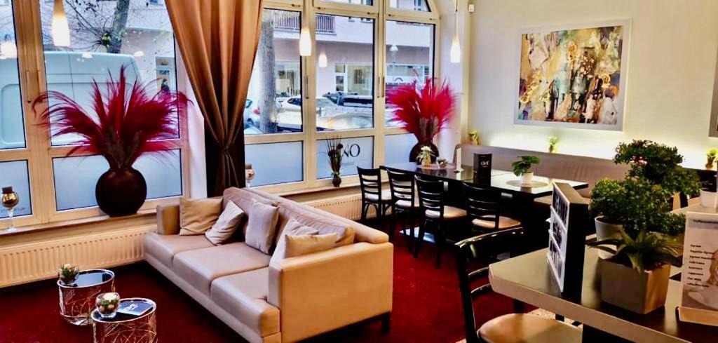 Lobby, Alfa Hotel Berlin in Berlin