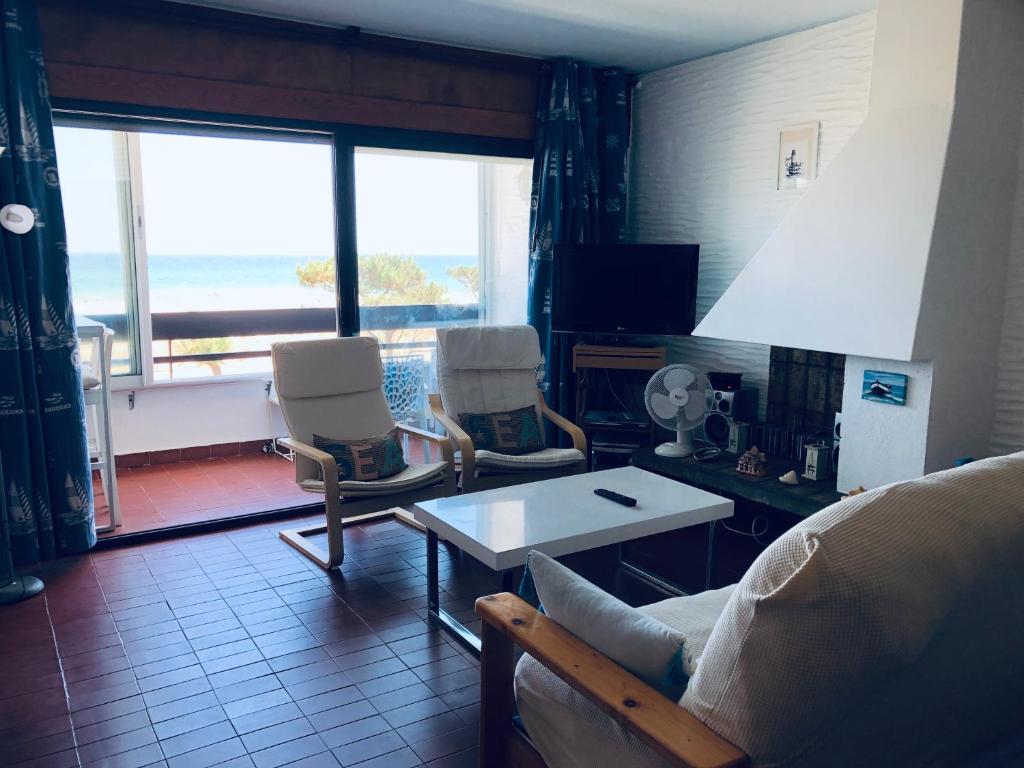 Sur la plage, vue sur mer, spacieux T3 au calme - 4
