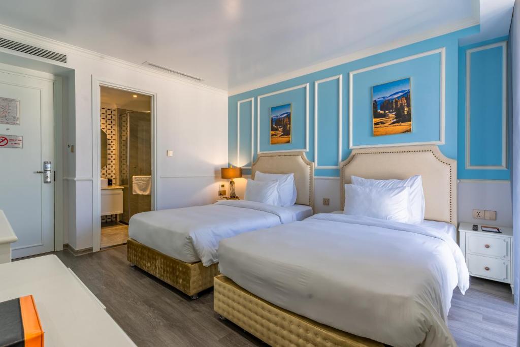 La Vague Hotel photo