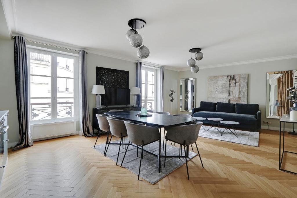 Pick A Flat's Apartments in Montmartre - Rue Lepic - 4