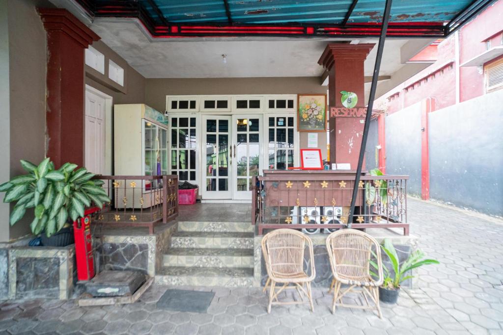 OYO 3849 Tidar Wulansari Homestay photo