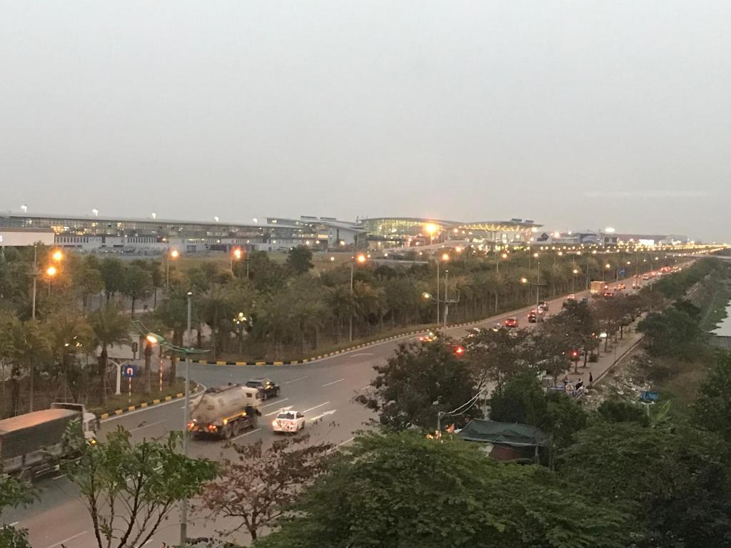 Nha nghi ha anh 2 noi bai