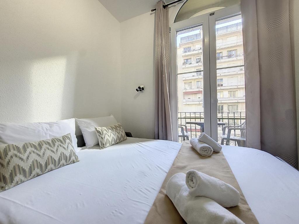 Nestor&Jeeves - ROSIE FRANCE RIVIERA - Close sea - Balcony - 2
