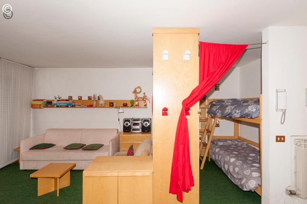 Breuil Cervinia Funicular House with Private Garage photo