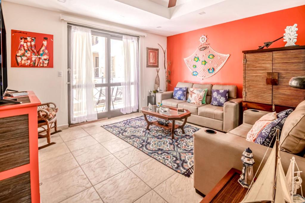 Bahia Encantada I1, Jacó