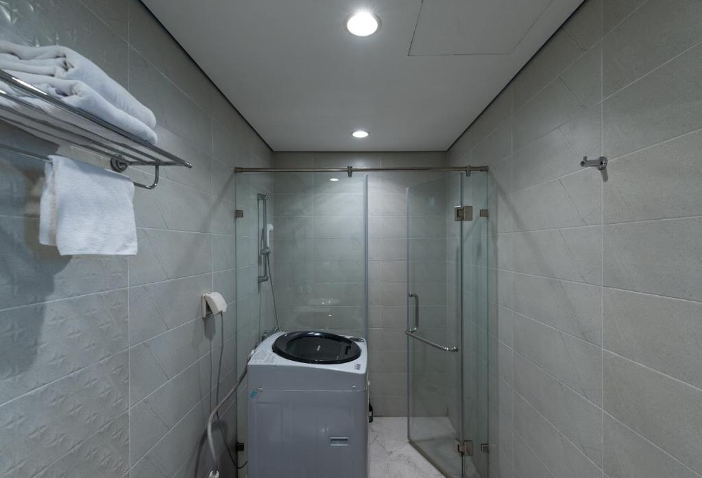 Can ho dich vu cao cap 3 phong ngu Vinhomes Royal City photo