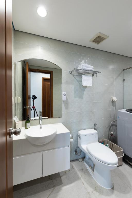 Can ho dich vu cao cap 3 phong ngu Vinhomes Royal City photo